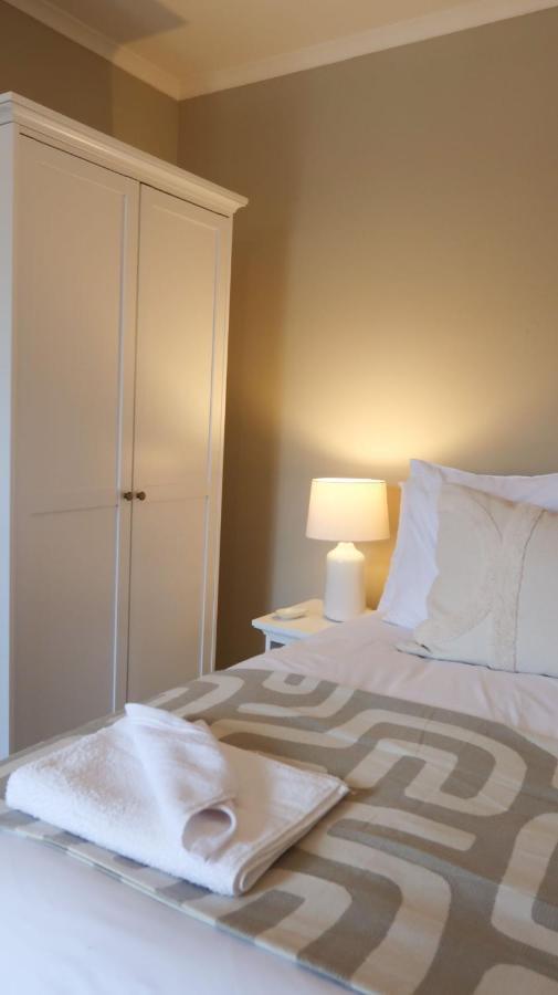 Luxury Living Outside The City Walls - Sleeps Six! Chester Exterior foto