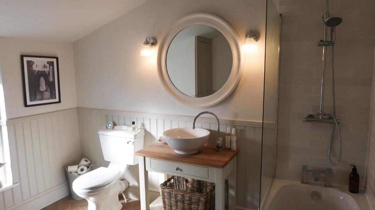 Luxury Living Outside The City Walls - Sleeps Six! Chester Exterior foto